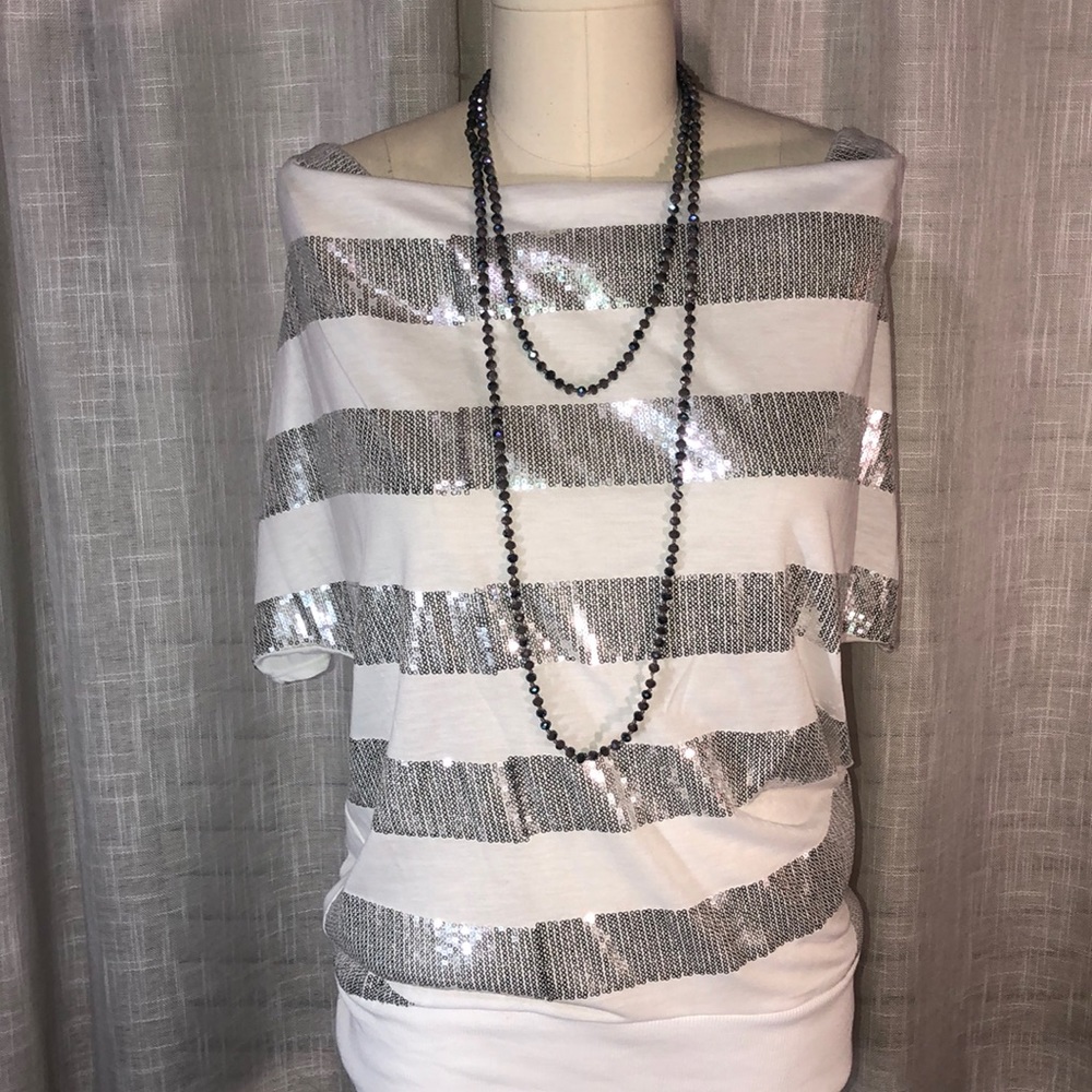 Daytrip- Fun short sleeve w/silver sequins!